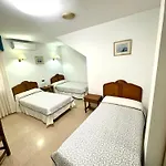 Guest house H Vista Alegre 2*